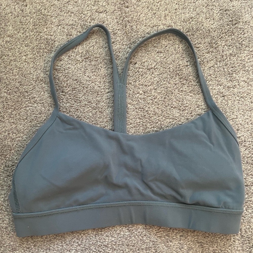 Flo y nunu light support sports bra